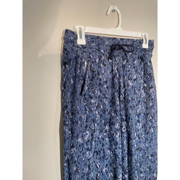 Athleta Avenue Printed Wide Leg Cropped Pants Size 0 Tall - Picture 2 of 12